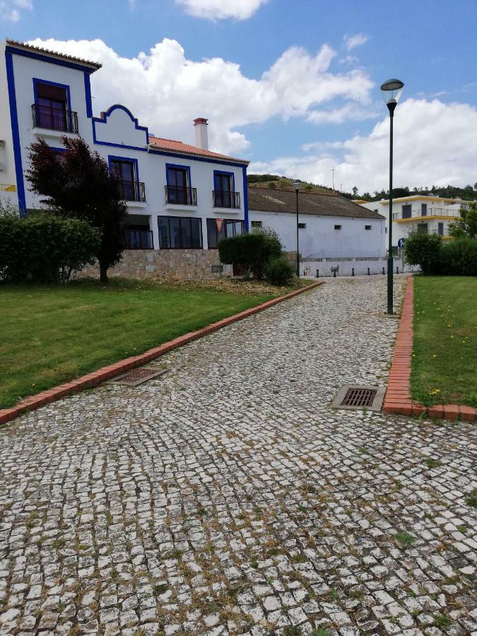 Sol Mar Hotel Odeceixe Exterior photo